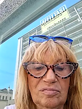 Snapshot of eva2023sexy chatting on July 2026 12:32:02 PM eva2023sexy online show from July 2026 12:32:02 PM
