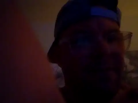 Vinyboy69 online show from November 2025 12:33:01 AM