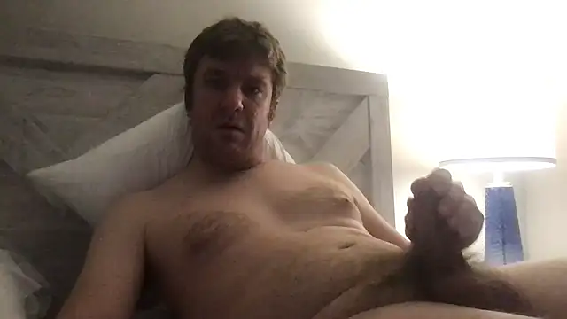 mnguy1983 online show from December 2024 10:47:01 PM