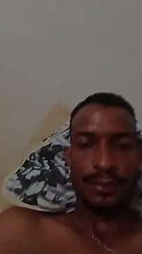 Snapshot of Ursonego chatting on October 2025 12:20:02 AM Ursonego online show from October 2025 12:20:02 AM