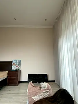 Hott Lolla online show from November 2025 10:08:01 AM