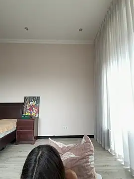 Hott Lolla online show from March 2026 09:00:01 AM