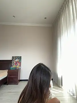 Hott Lolla online show from March 2026 08:36:01 AM