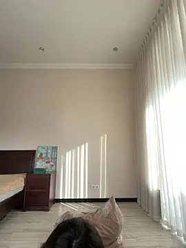 Hott Lolla online show from January 2026 08:29:01 AM