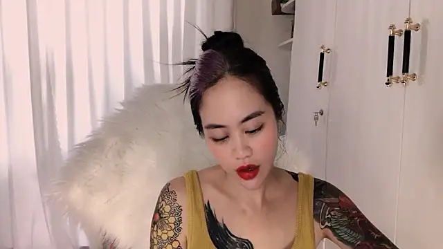 witch-39 online show from May 2026 05:44:01 AM