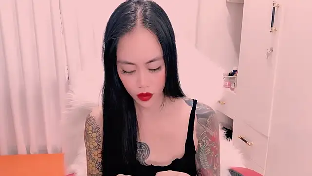 Snapshot of witch-39 chatting on July 2026 06:14:01 AM witch-39 online show from July 2026 06:14:01 AM