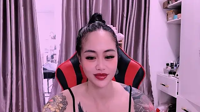 witch-39 online show from March 2026 04:49:01 AM