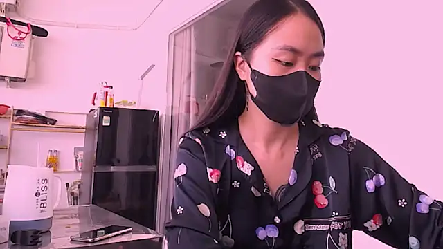 witch-39 online show from October 2025 05:56:02 AM