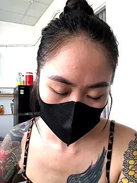 witch-39 online show from September 2025 05:47:01 AM