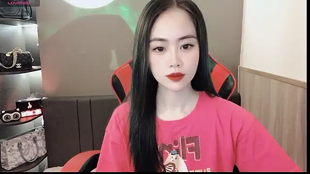 witch-39 online show from December 2024 04:59:02 AM