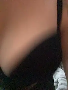 corallwells online show from February 2026 09:14:02 PM