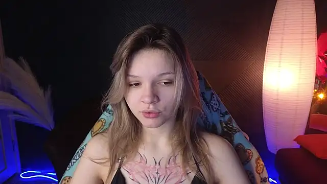 LitaBrom online show from March 2025 01:14:02 AM