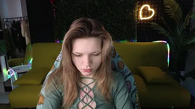 LitaBrom online show from March 2025 01:43:01 AM