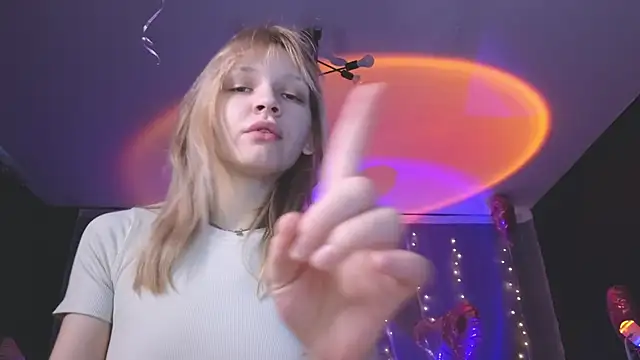 LitaBrom online show from February 2026 09:55:01 AM