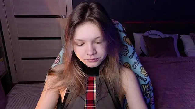 LitaBrom online show from March 2025 01:12:01 AM