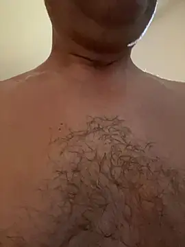 rjuanito973 online show from October 2025 10:03:02 AM