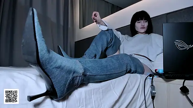  Goddess Misha  online show from January 2026 08:49:02 PM