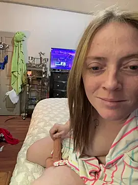 lezbean24 online show from January 2026 02:04:01 AM