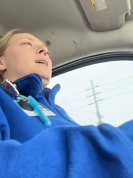 lezbean24 online show from February 2026 06:37:02 PM