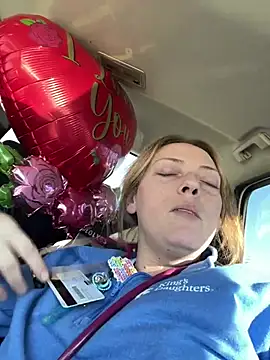 lezbean24 online show from February 2026 06:49:02 PM