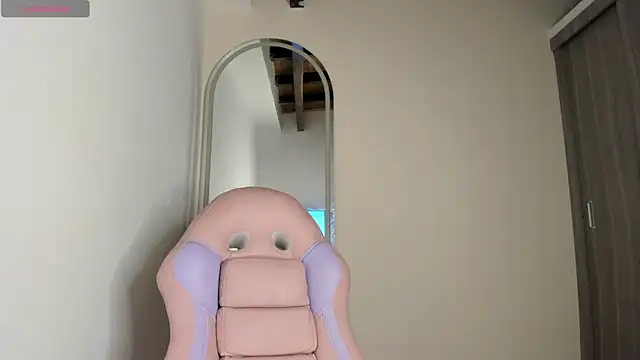 Akanecox online show from March 2026 10:44:01 PM