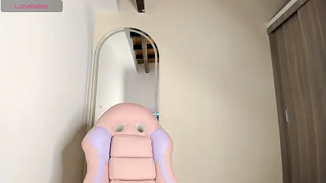 Akanecox online show from November 2025 12:25:02 AM