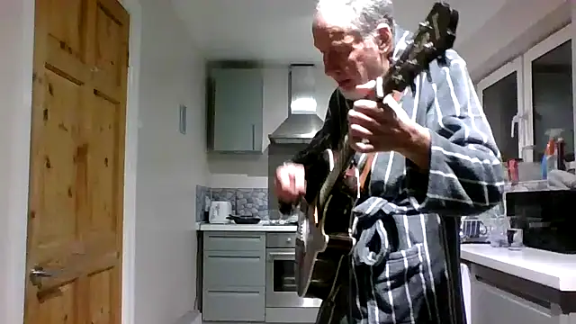 jimmybenido online show from January 2026 05:39:01 PM