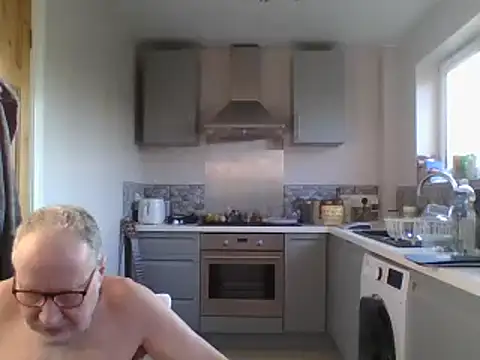 jimmybenido online show from March 2025 05:28:01 PM