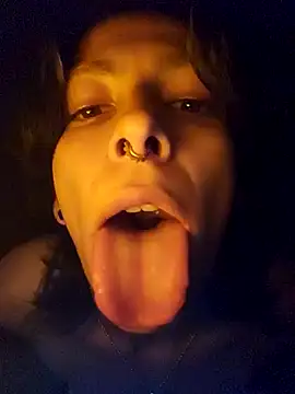 Snapshot of xmoira3x chatting on January 2025 10:55:01 PM xmoira3x online show from January 2025 10:55:01 PM