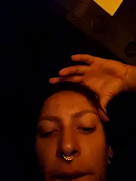 Snapshot of xmoira3x chatting on December 2024 04:11:01 AM xmoira3x online show from December 2024 04:11:01 AM