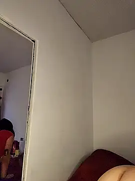 Snapshot of xmoira3x chatting on January 2025 08:48:02 PM xmoira3x online show from January 2025 08:48:02 PM