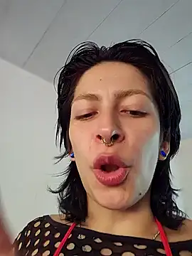 Snapshot of xmoira3x chatting on December 2024 07:11:02 PM xmoira3x online show from December 2024 07:11:02 PM