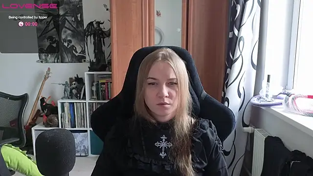 stellablondy online show from June 2026 04:02:02 PM