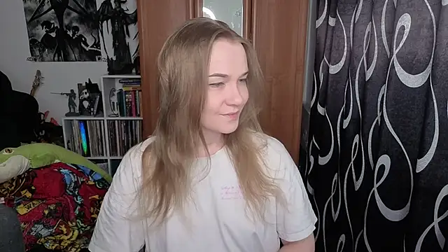 stellablondy online show from June 2026 01:09:02 PM