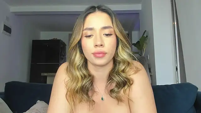 honeyann08 online show from February 2025 10:37:01 PM