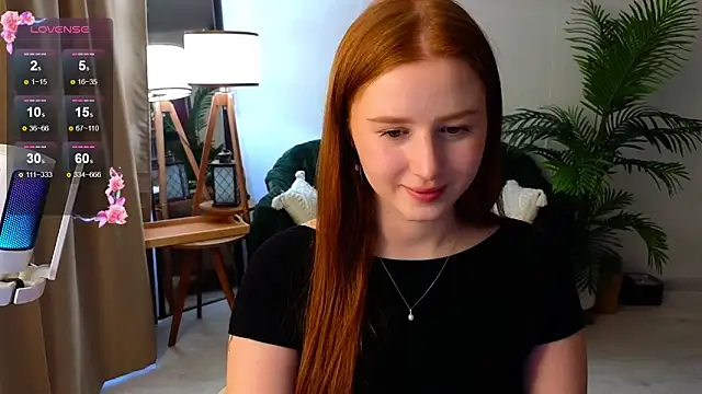 Snapshot of Meow_babe chatting on February 2026 12:12:01 PM Meow babe online show from February 2026 12:12:01 PM