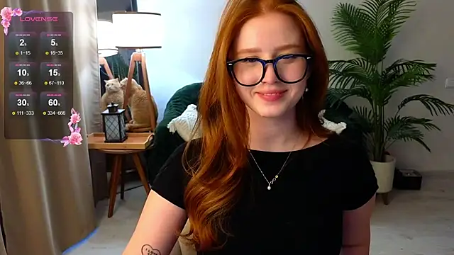 Snapshot of Meow_babe chatting on February 2026 01:07:02 PM Meow babe online show from February 2026 01:07:02 PM