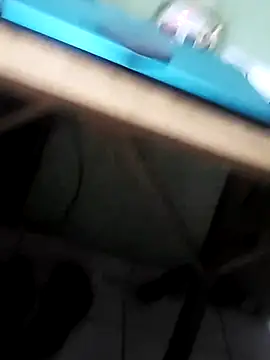 Snapshot of Cris29_84 chatting on December 2025 06:48:02 AM Cris29 84 online show from December 2025 06:48:02 AM