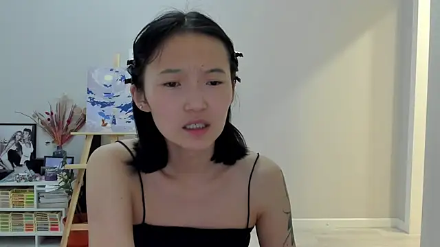 Snapshot of ailey_chao chatting on May 2026 02:15:02 AM ailey chao online show from May 2026 02:15:02 AM