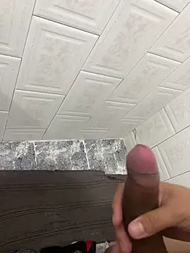 Snapshot of asrrael_22 chatting on December 2025 10:48:01 PM asrrael 22 online show from December 2025 10:48:01 PM