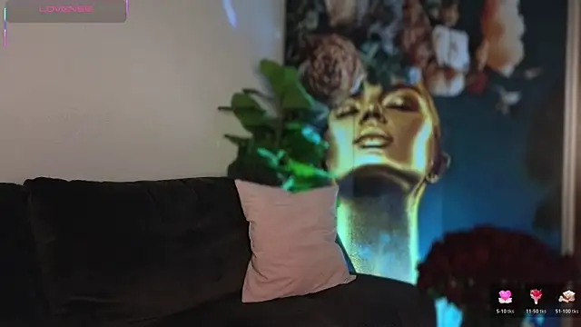 ReyaSophia online show from February 2026 09:04:02 PM