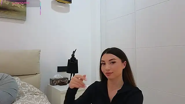 ReyaSophia online show from April 2026 09:39:33 PM