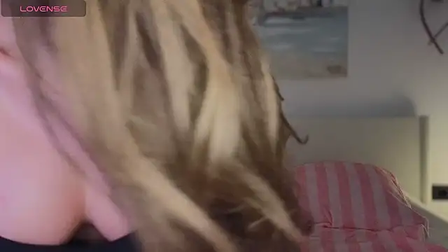 ReyaSophia online show from March 2026 07:26:01 PM