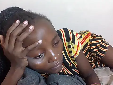 SexyNeedle22 online show from October 2025 07:40:01 AM