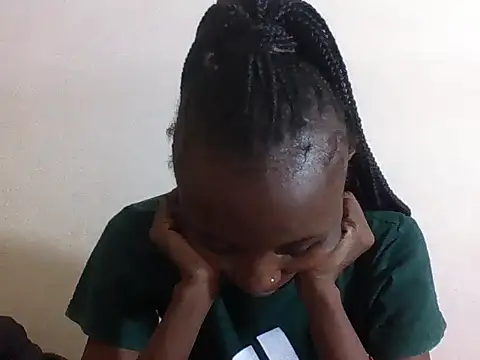 SexyNeedle22 online show from November 2025 07:25:01 PM