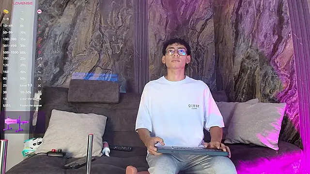 Daviid laidd online show from March 2026 07:50:01 PM