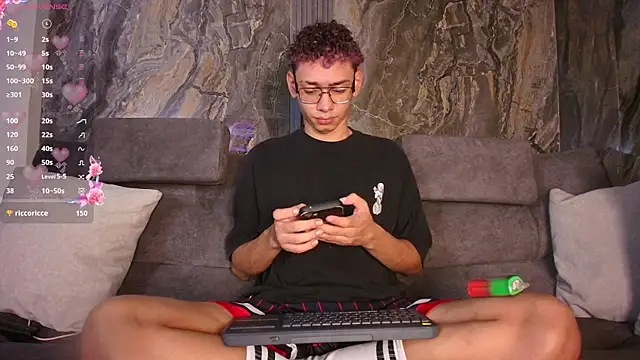 Daviid laidd online show from February 2026 08:11:01 AM