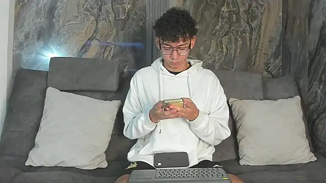 Daviid laidd online show from November 2025 07:14:02 PM