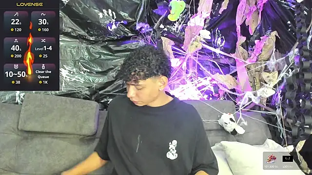 Daviid laidd online show from October 2025 08:39:02 PM