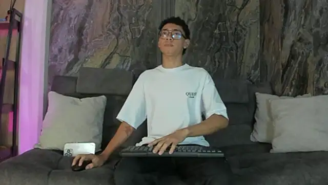 Daviid laidd online show from March 2026 08:24:01 PM